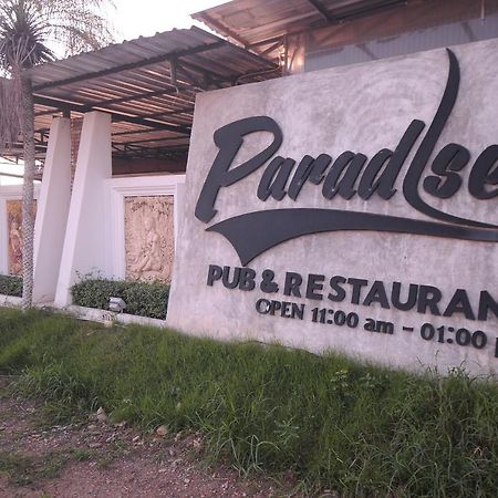Paradise Inn And Dining Sara Buri エクステリア 写真